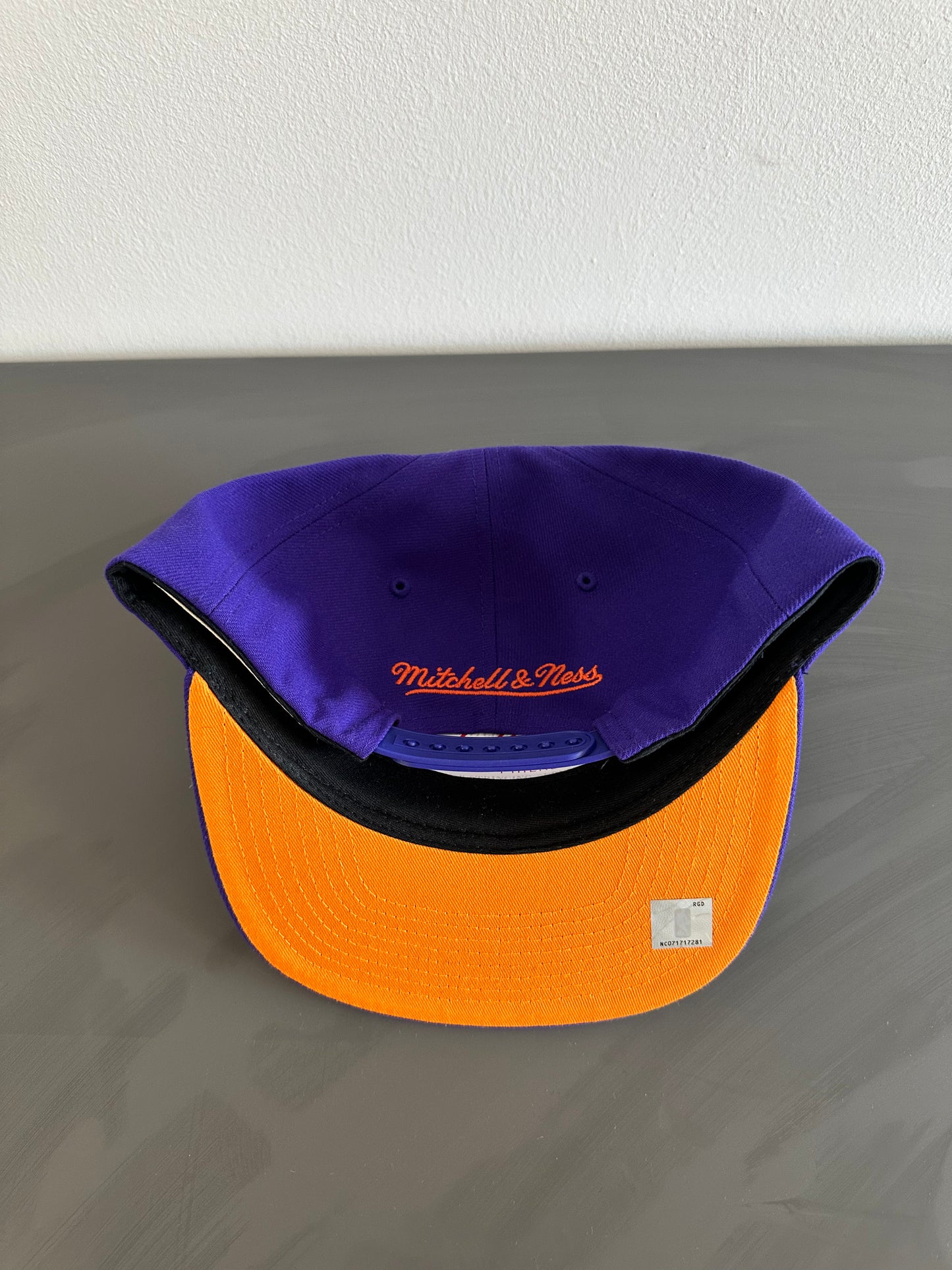 NBA Phoenix Suns x Mitchell & Ness Snapback Cap