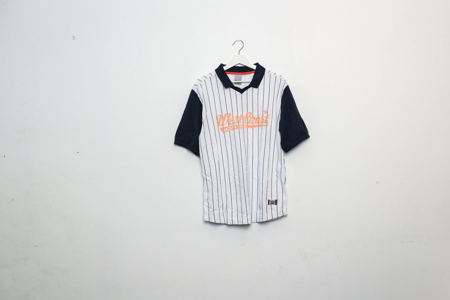 `Nike Pin Stripe T-Shirt Blue/White Large